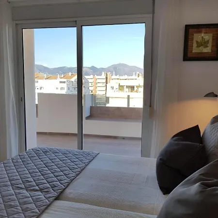 Beachfront Penthouse Apartment Fuengirola